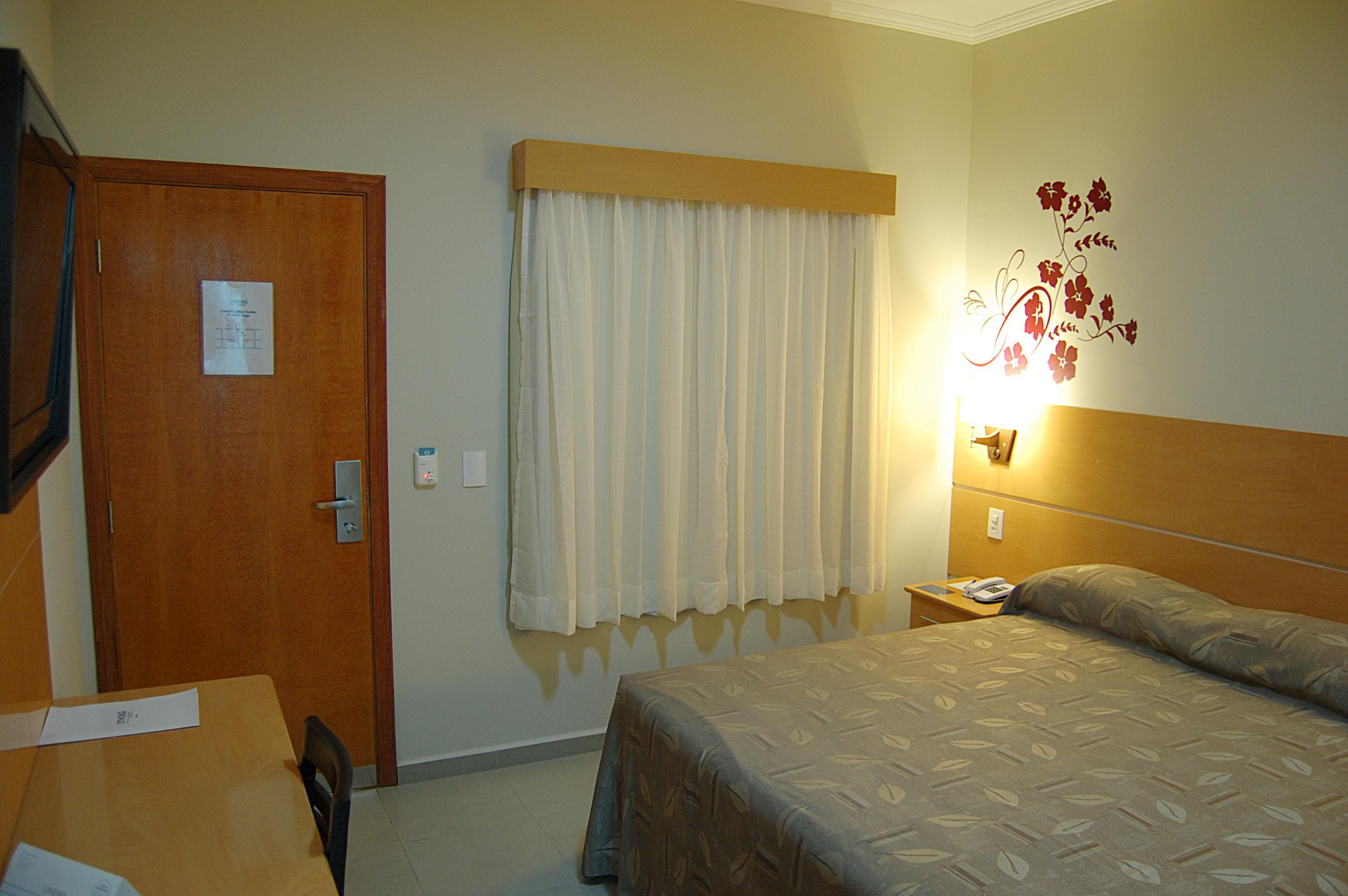 Suítes Hotel 4*