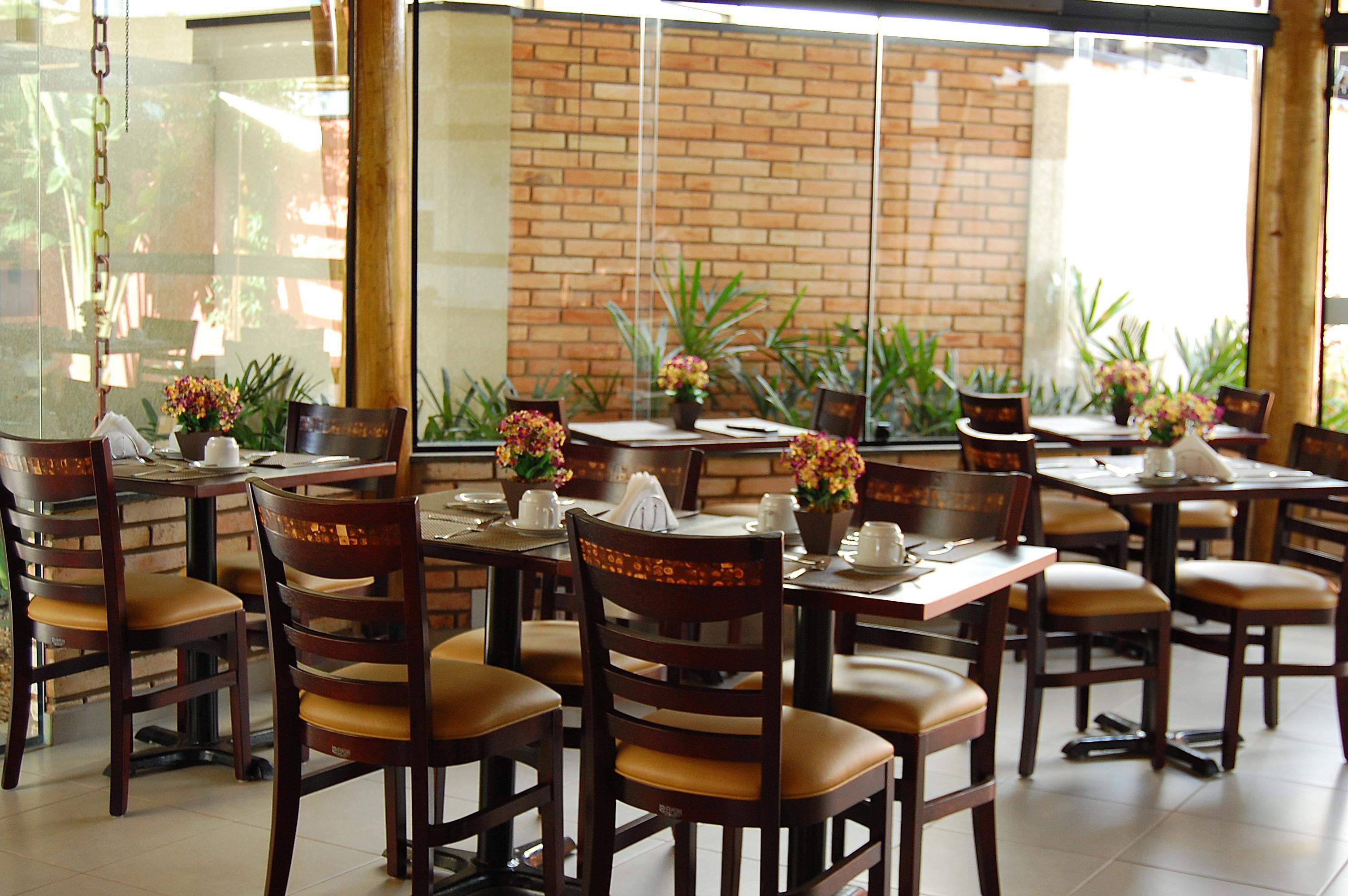 Limeira Suites